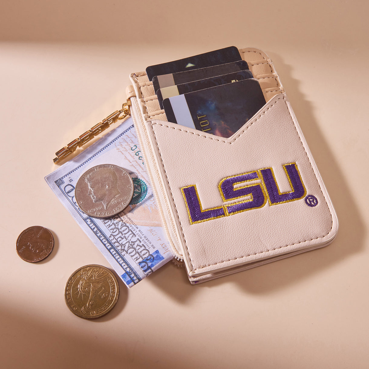 Louisiana State University Fighting
Tigers Zip Card Case