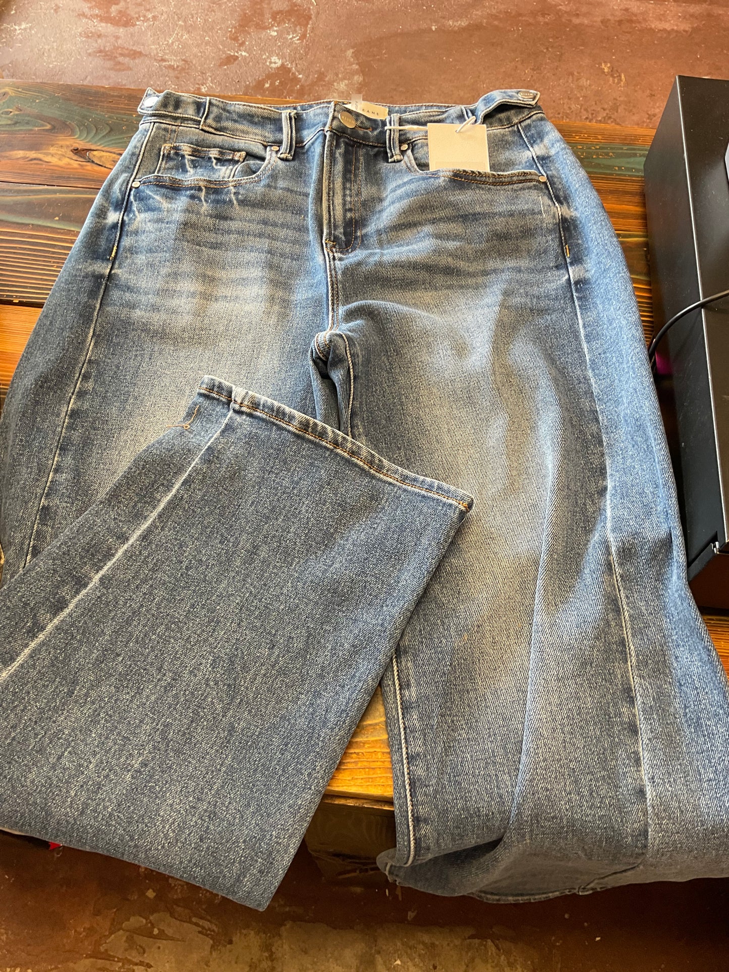 High Rise Barrel Jeans Adj WB