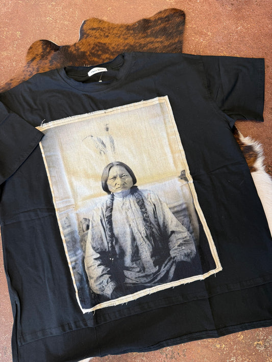2 Feathers Chief Tshirt