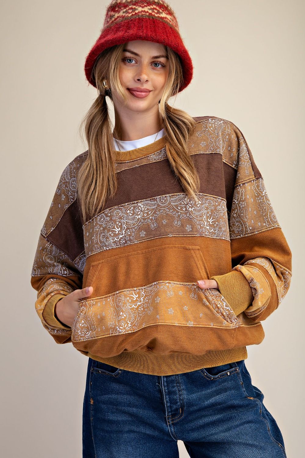 BANDANA PRINT WASHED TERRY PULLOVER