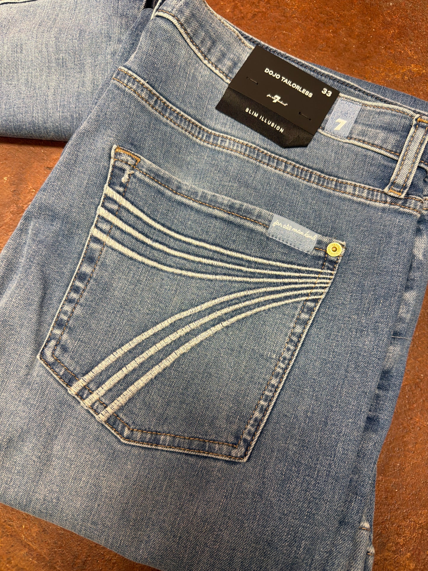 7 For All Mankind Pine Dojo Tailorless Slim Illusion