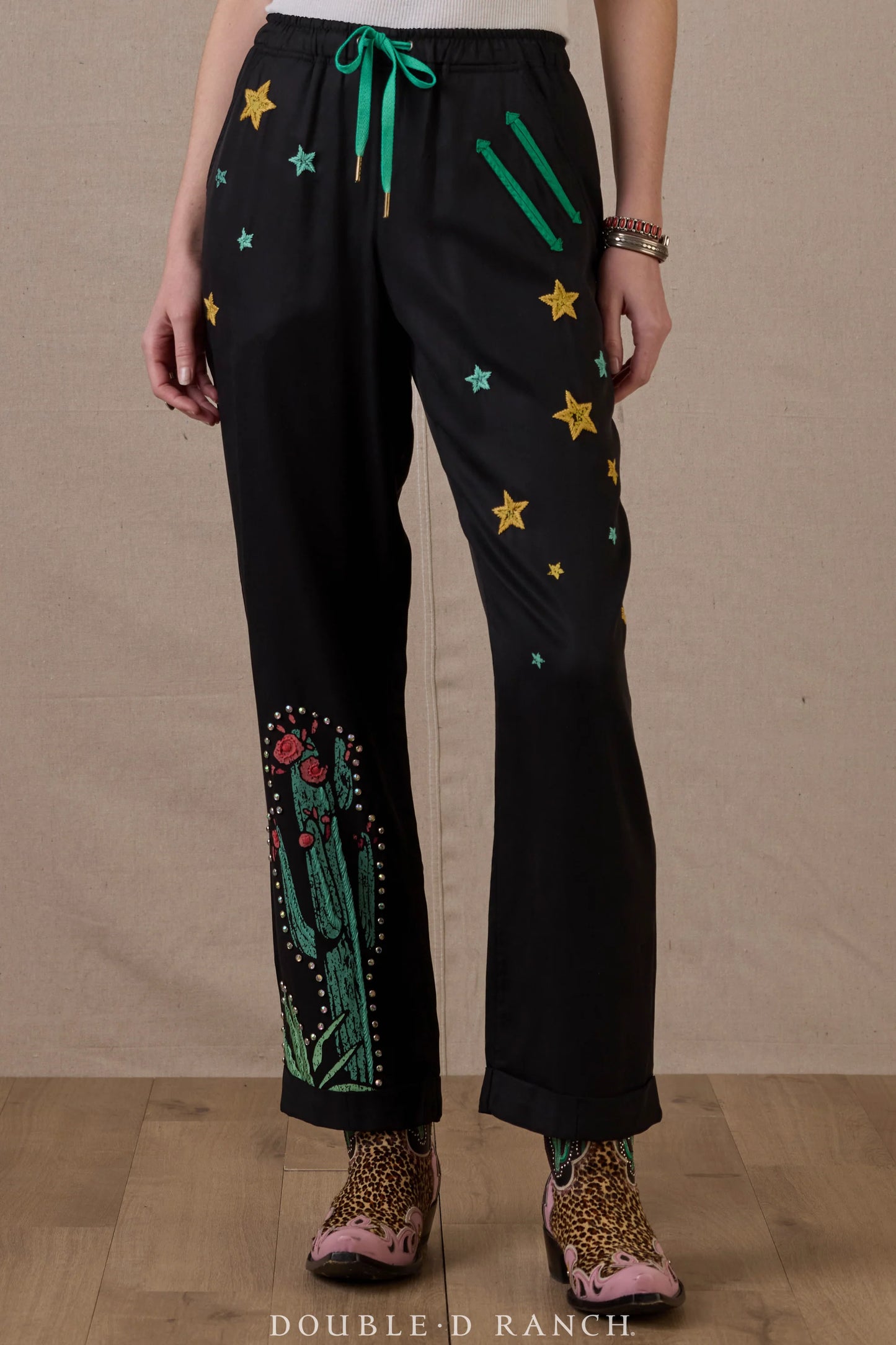 Double D Ranch Motel Set