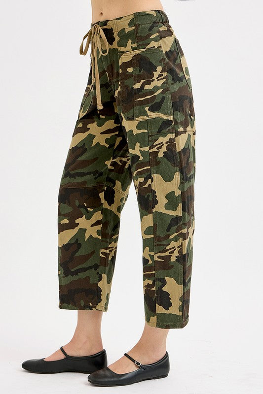 Mid Rise Fit Barrel Slung Camo Pants