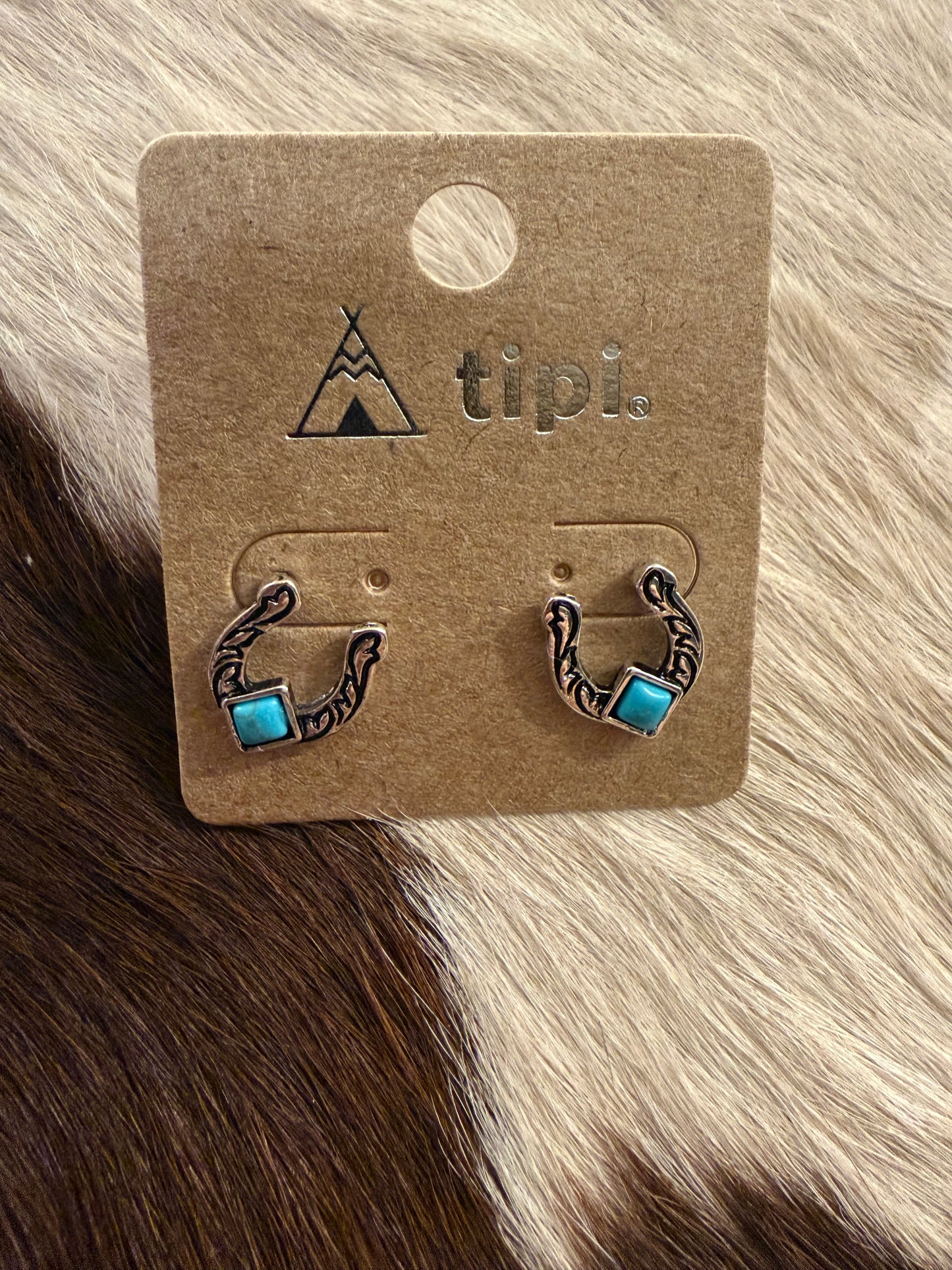 Lucky Lisa Earrings