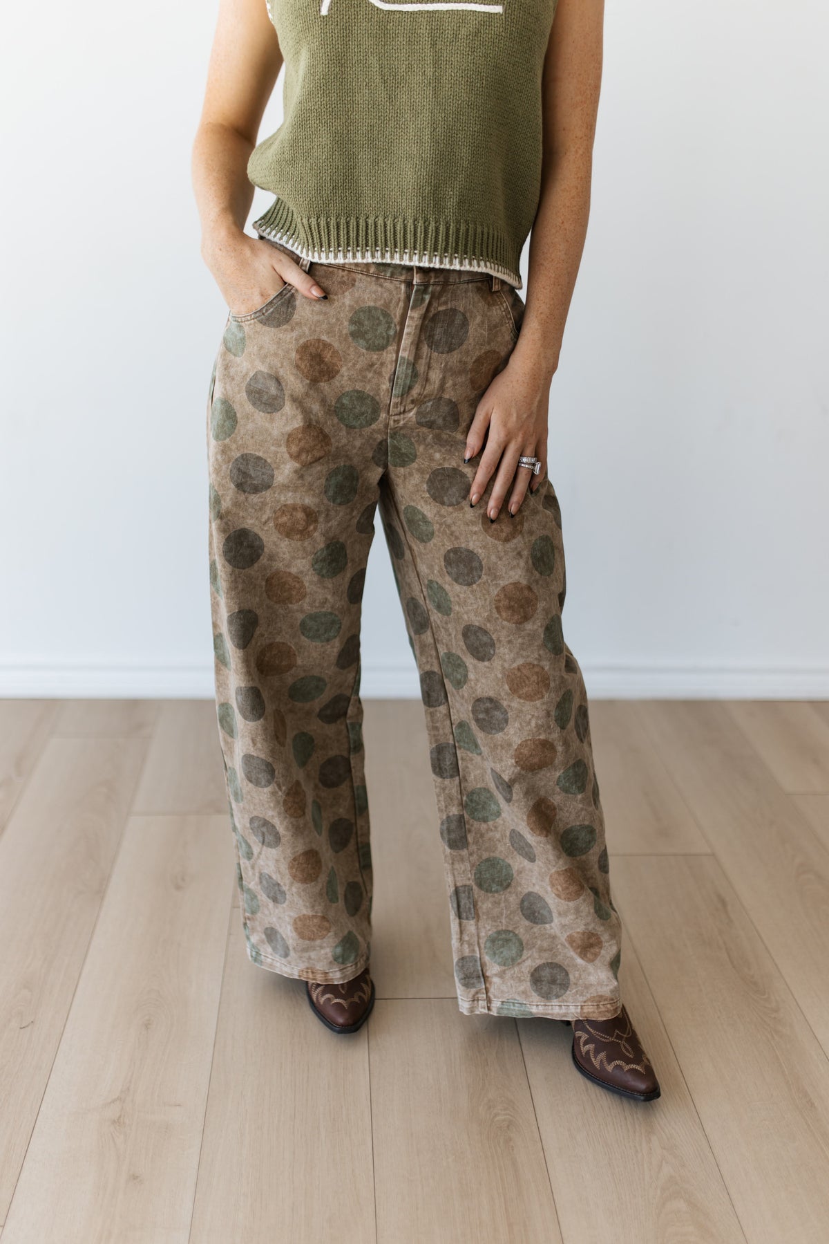 VINTAGE OLIVE POLKA DOT WIDE LEGGED BARREL PANT