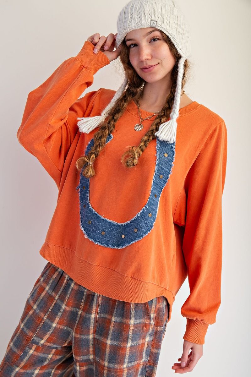 HORSESHOE PATCH TERRY PULLOVER