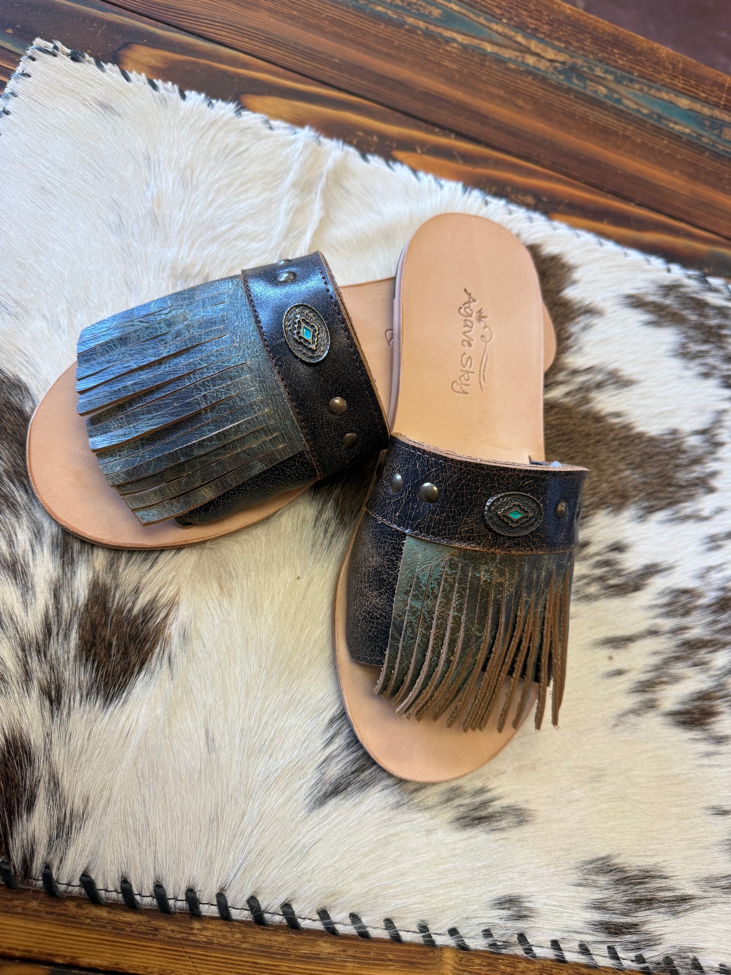 NADIA FRINGE SLIDES