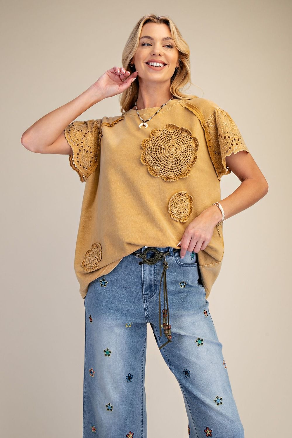 CROCHET PATCH FRONT WASHED TERRY TOP