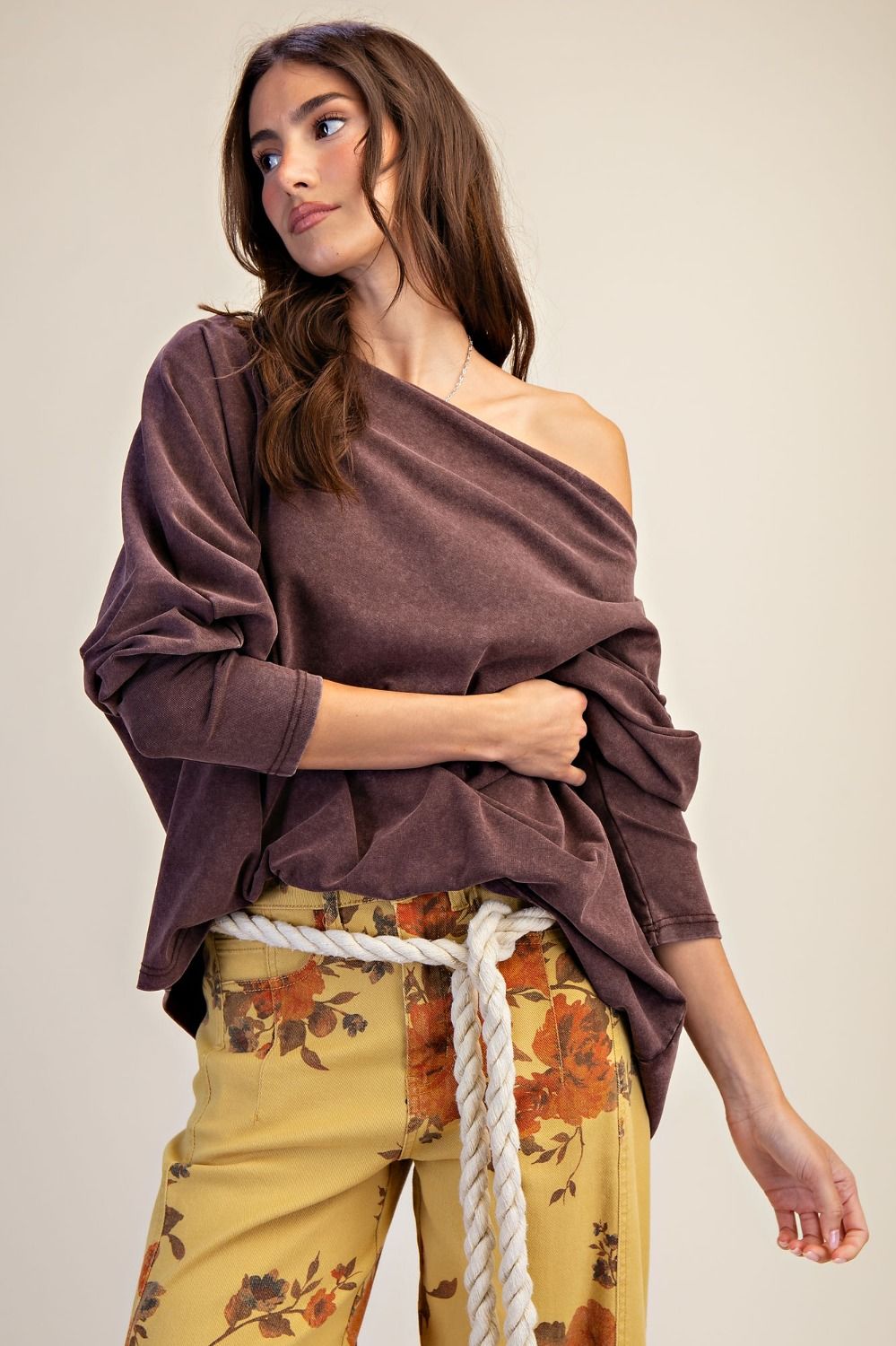 ONE SHOULDER WASHED TOP