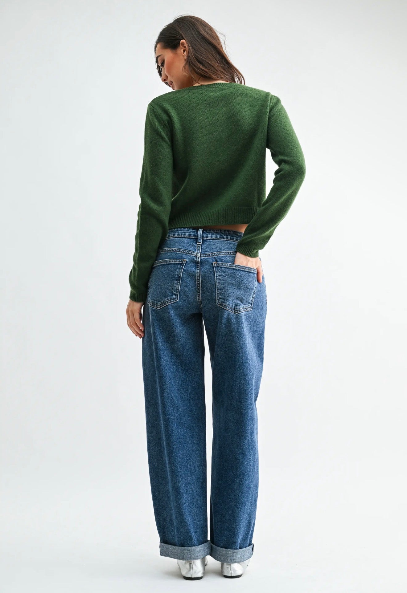 Mid Rise Cuffed Barrel Jean