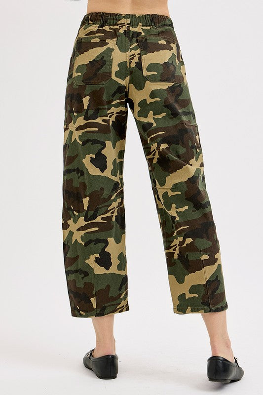 Mid Rise Fit Barrel Slung Camo Pants