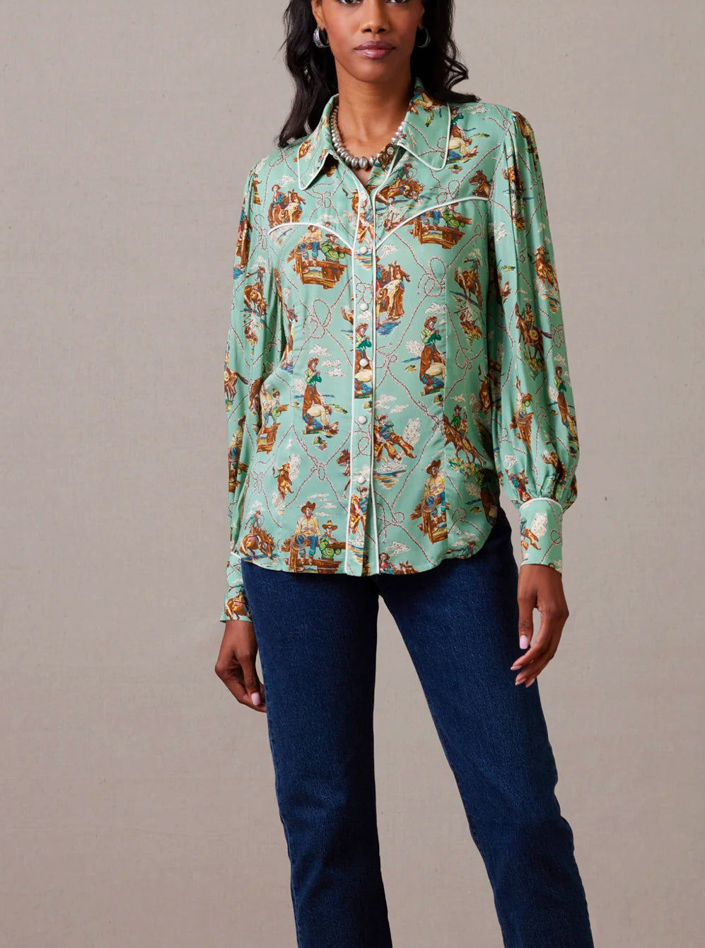 DD Romance & Rustlers Top