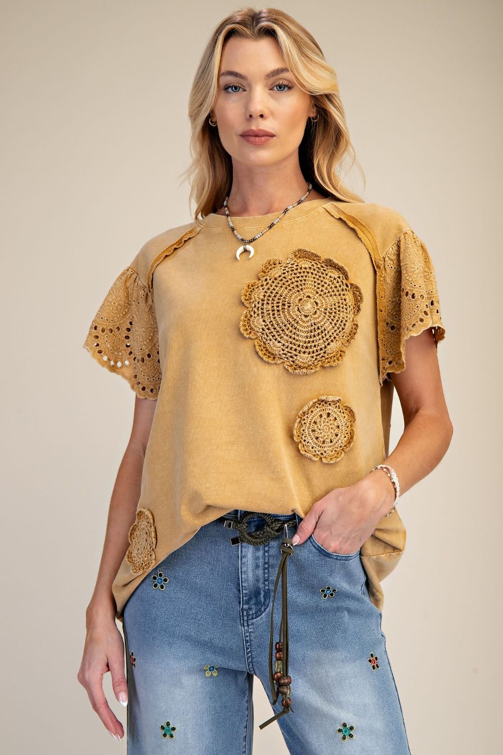 CROCHET PATCH FRONT WASHED TERRY TOP