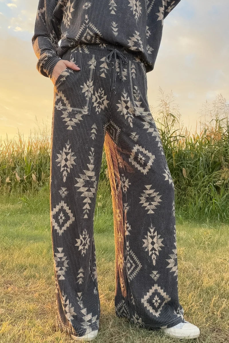 FRONTIER TRAIL SET