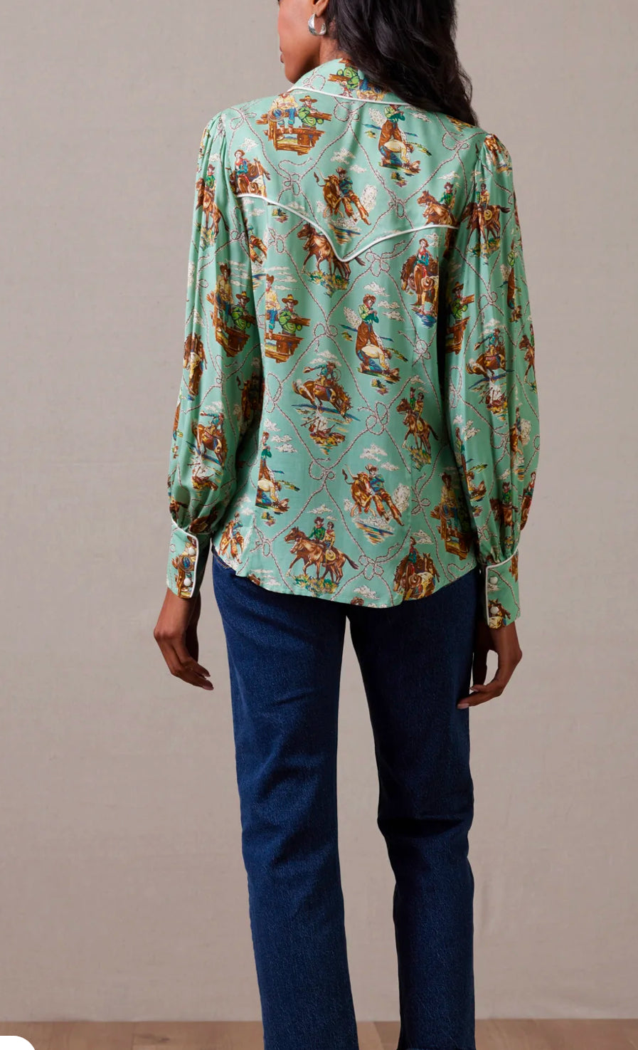 DD Romance & Rustlers Top