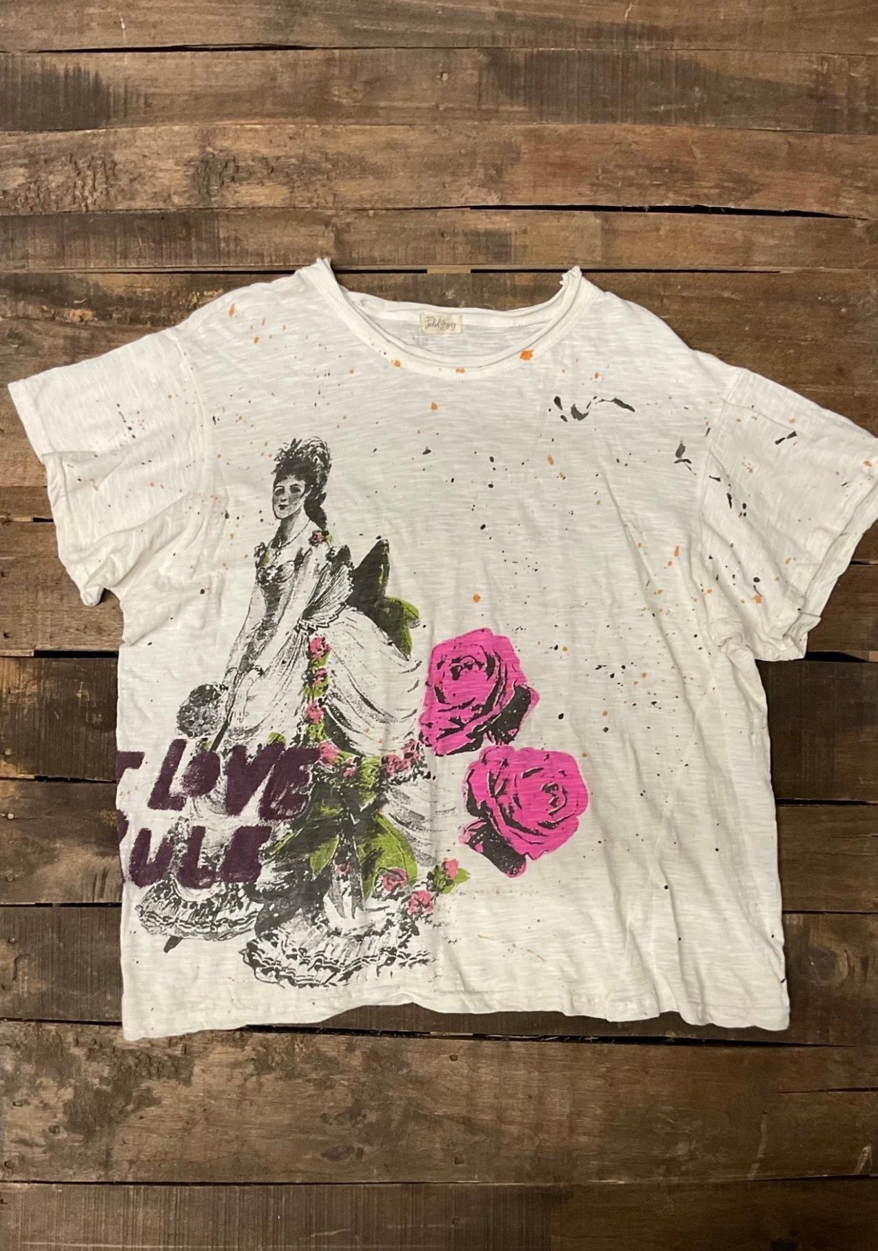 Love Rules - Worn and Weathered Tee