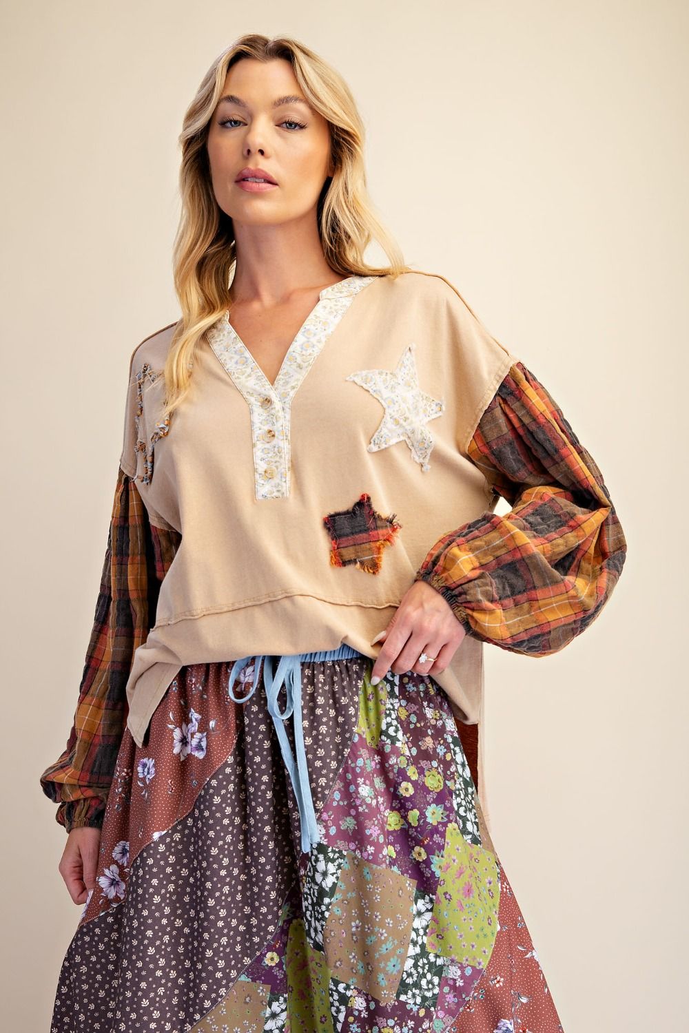 STAR PATCH WASHED COTTON KNIT TOP
