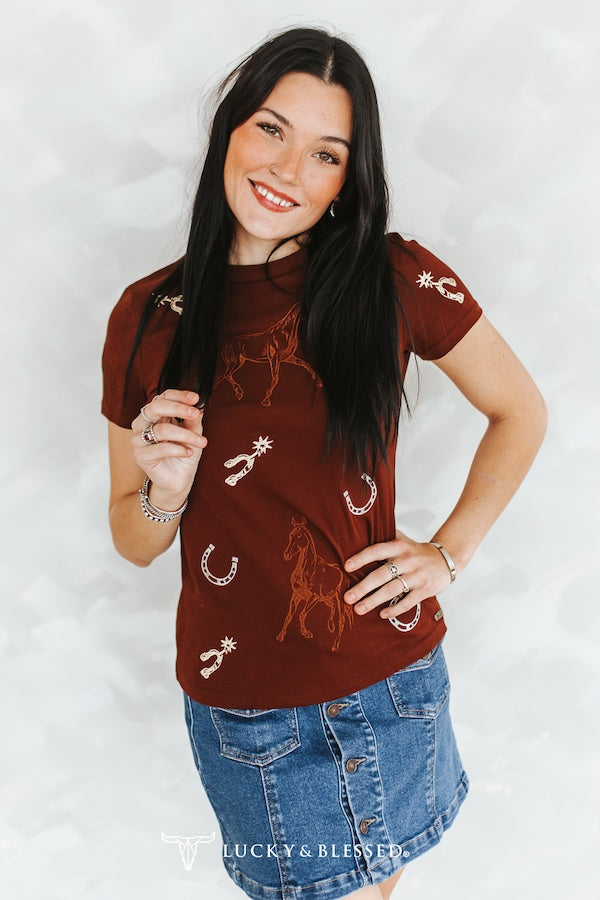 WILD SPUR & HORSESHOE EMBROIDERED TOP