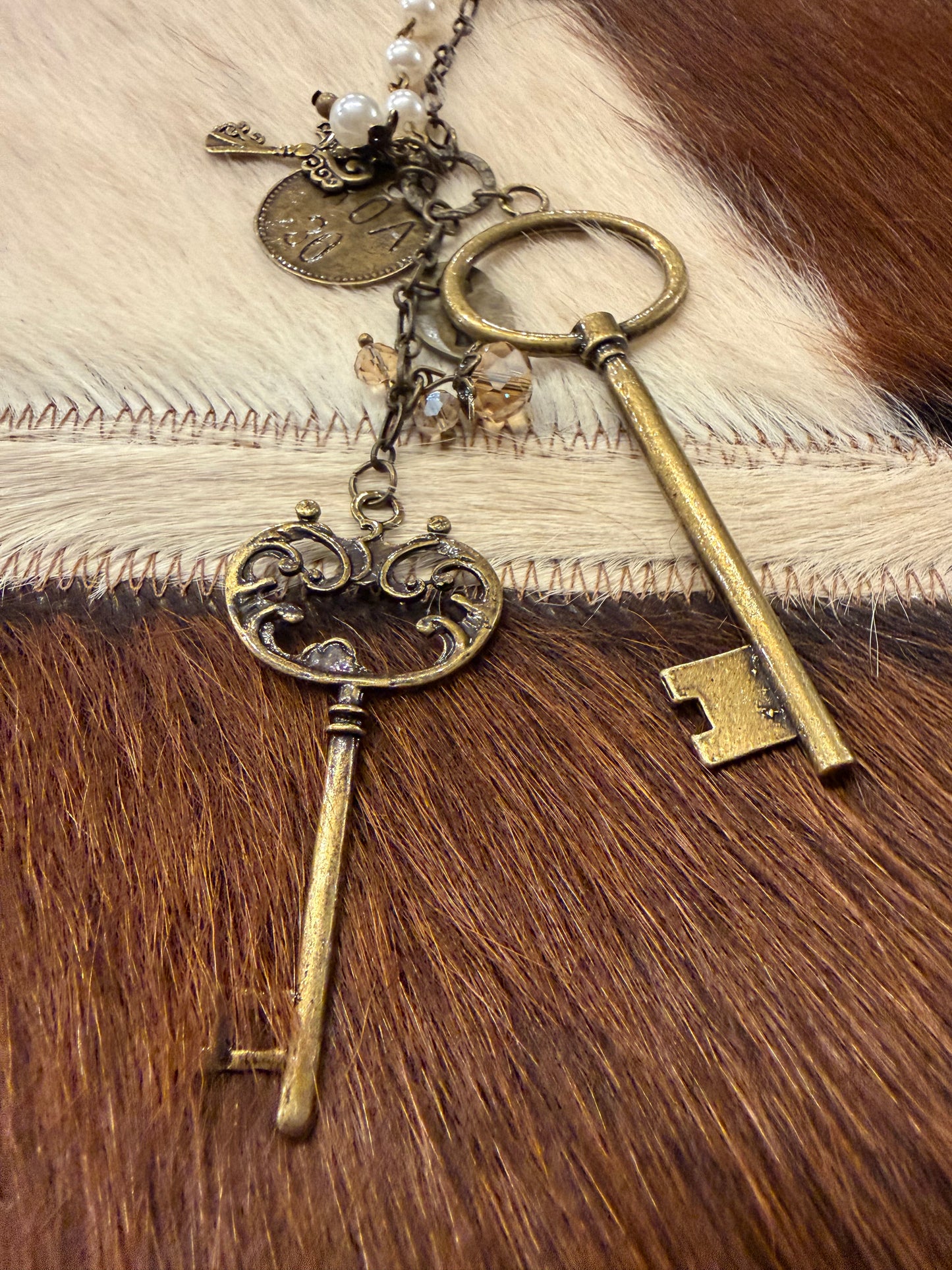 Belle Necklace