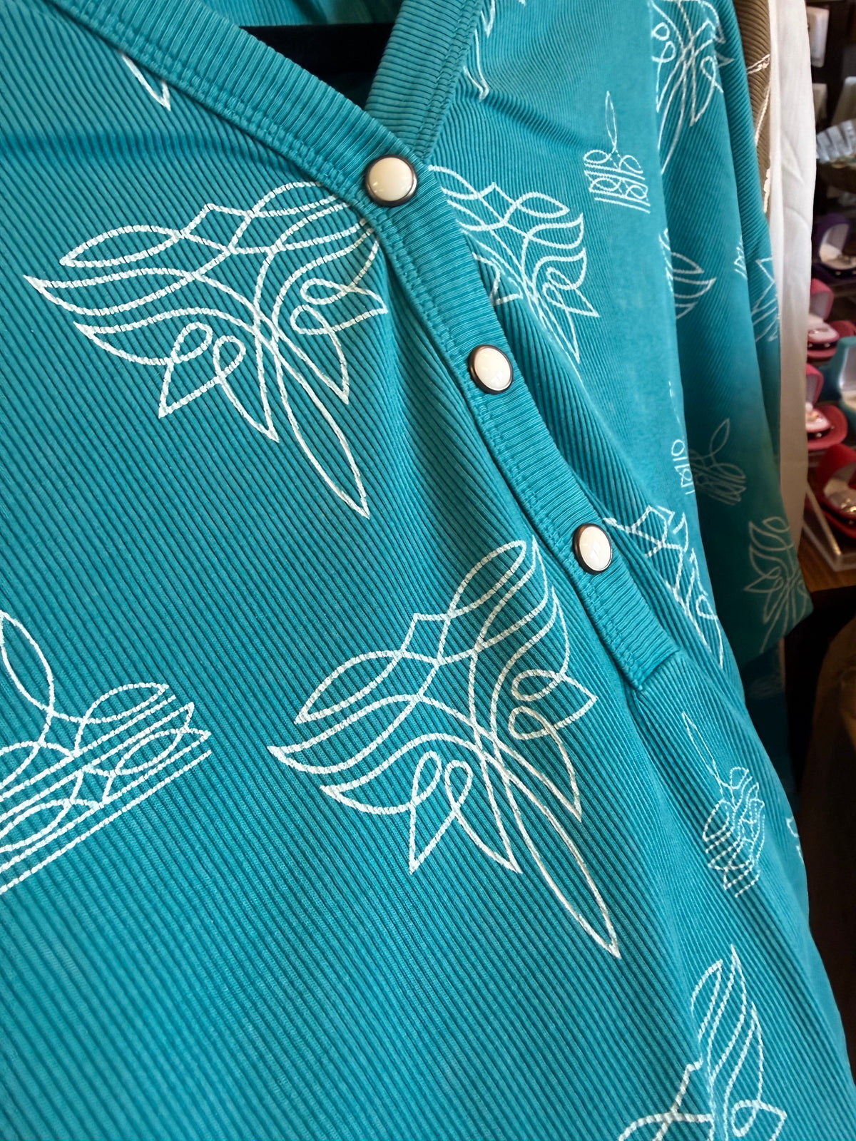 TEAL MINERAL WASH BOOT STITCH TOP