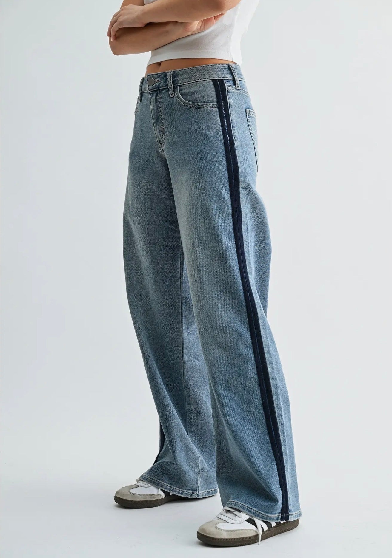 Mid Rise Sleek Tuxedo Sweat Pants -
Medium Denim