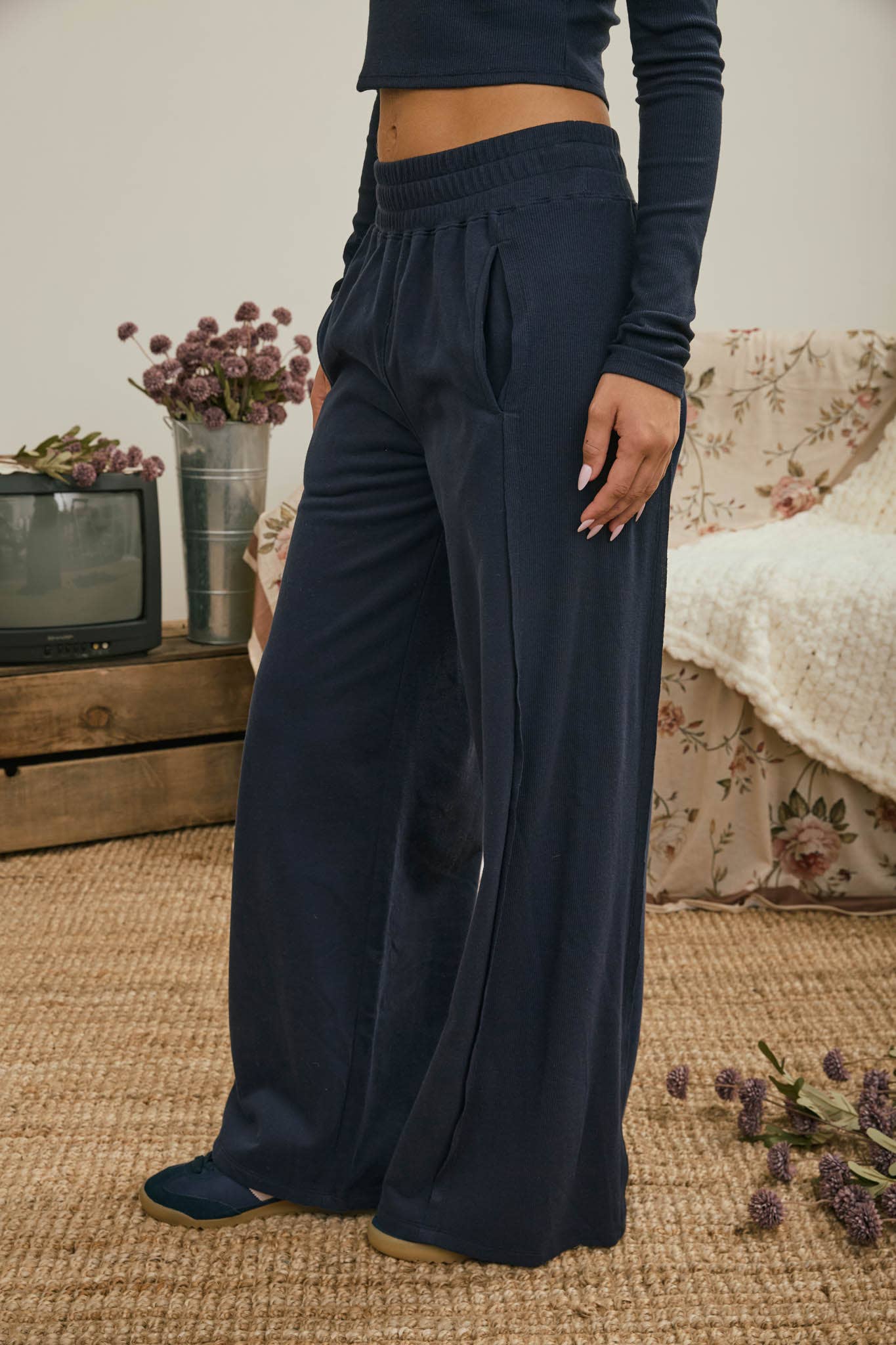 ELASTIC WAIST SIDE PANEL KNIT LOUNGE PANTS