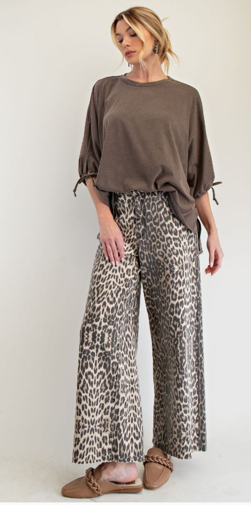 Loopy Latte Top Mineral Washed Top