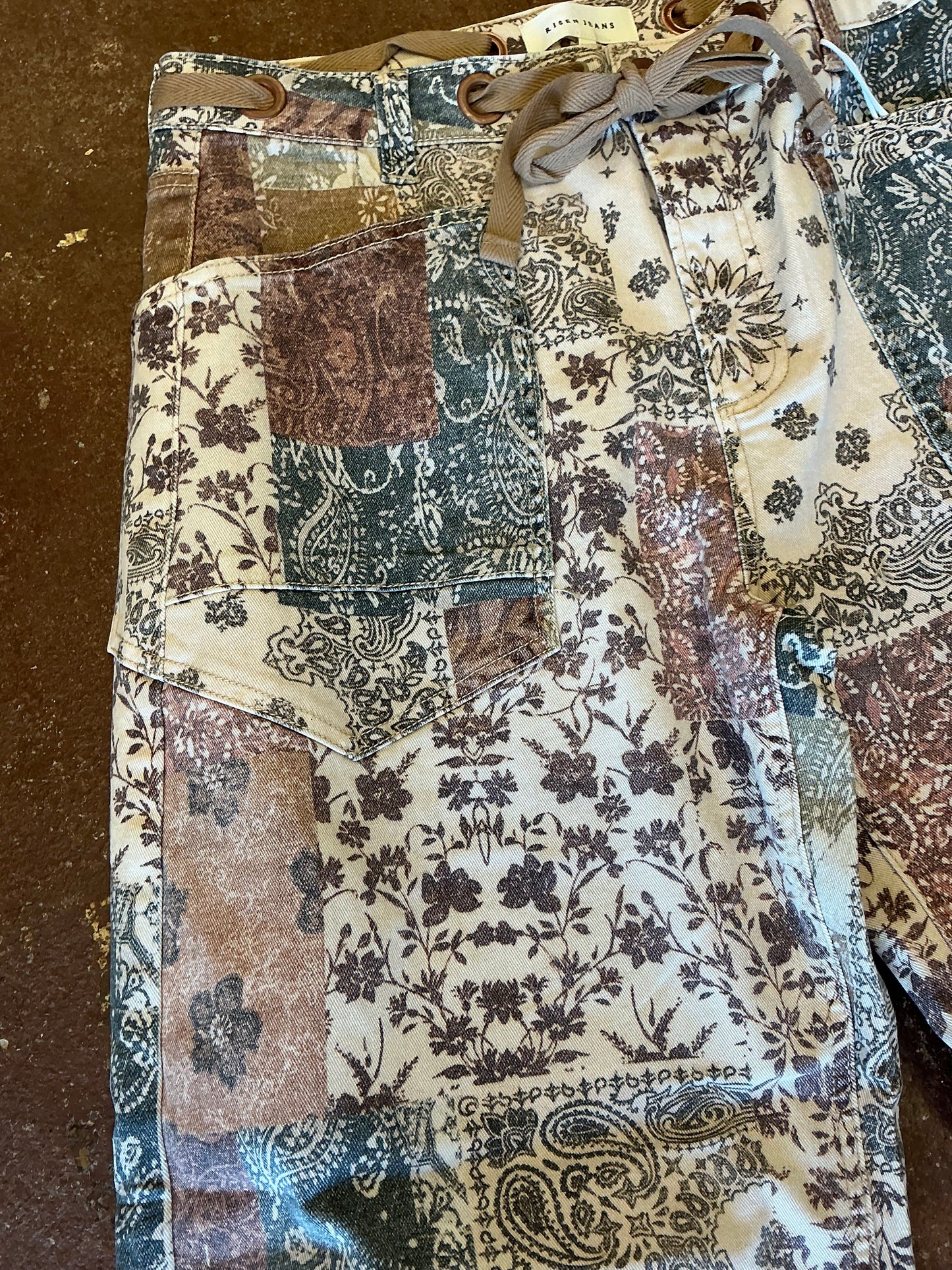Earth Block Risen Barrel Pants