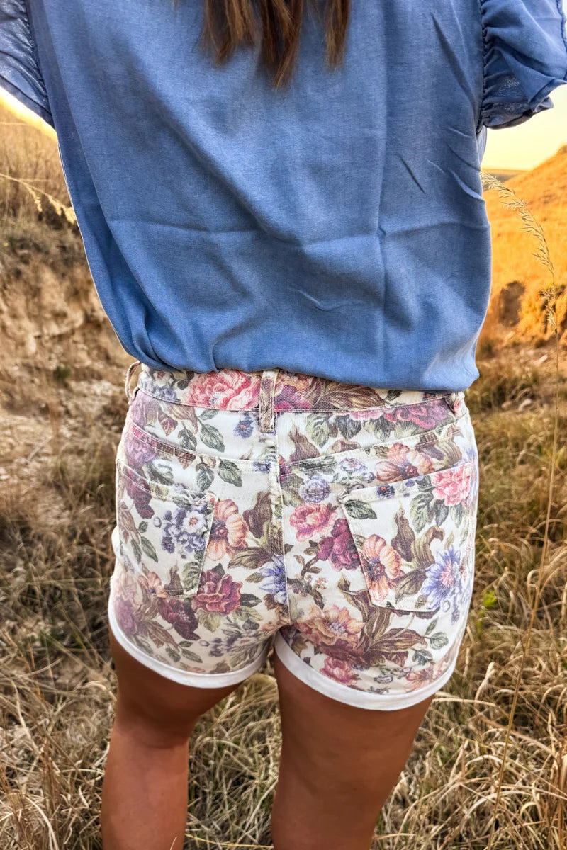 TENNESSEE WALKING
SHORTS - VINTAGE FLORAL