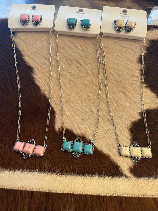 Faith Necklace Set