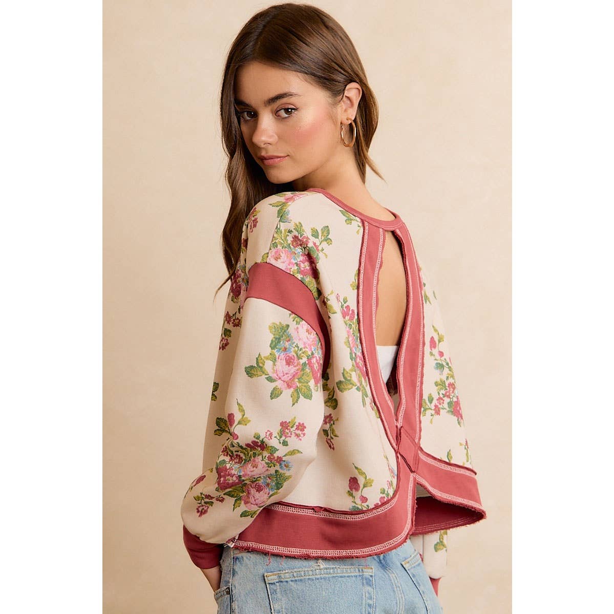FLORAL BRUSHED TERRY OPEN BACK LONG SLEEVES TOP