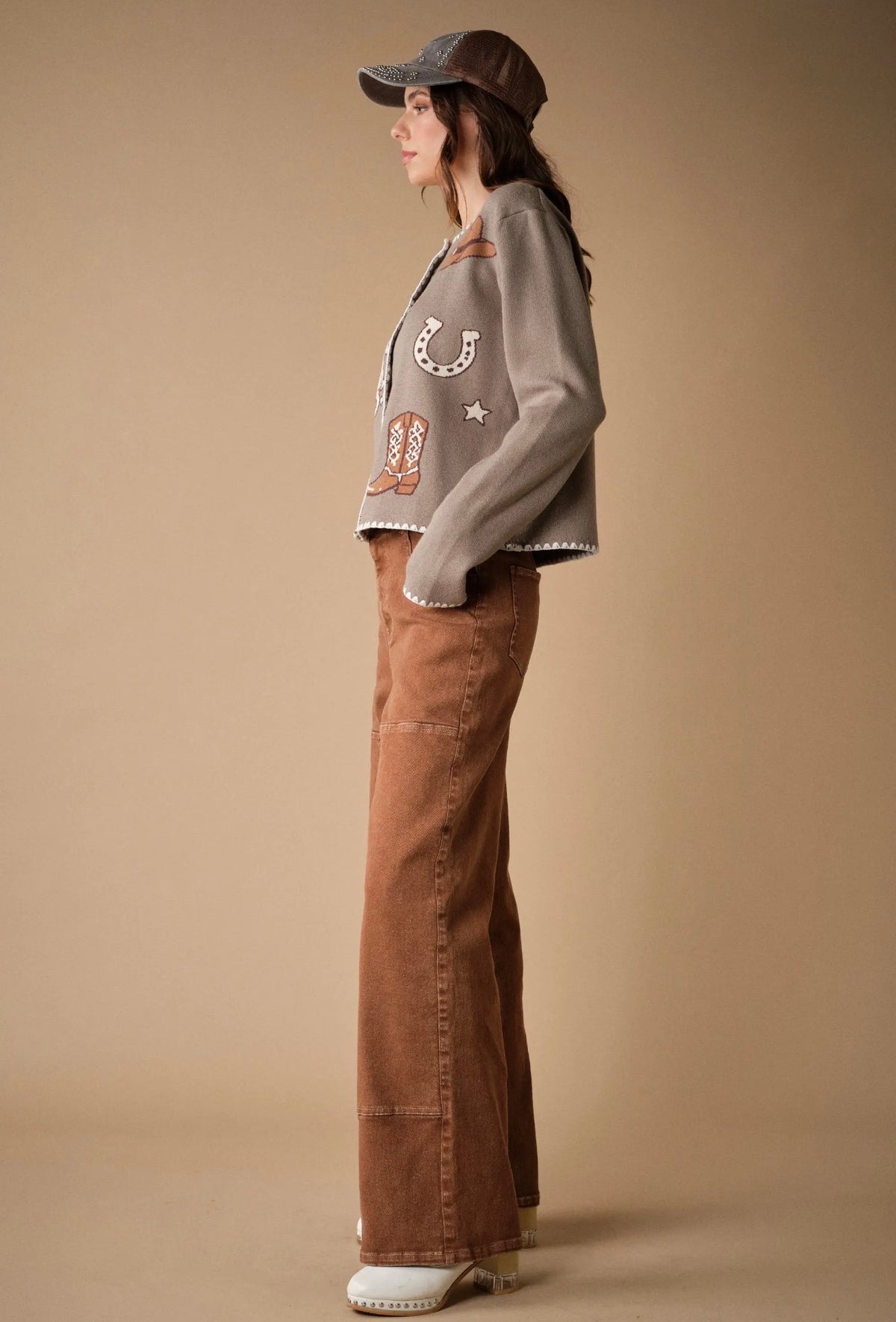 Western Horse & Cowboy
Sweater Cardigan - Sage