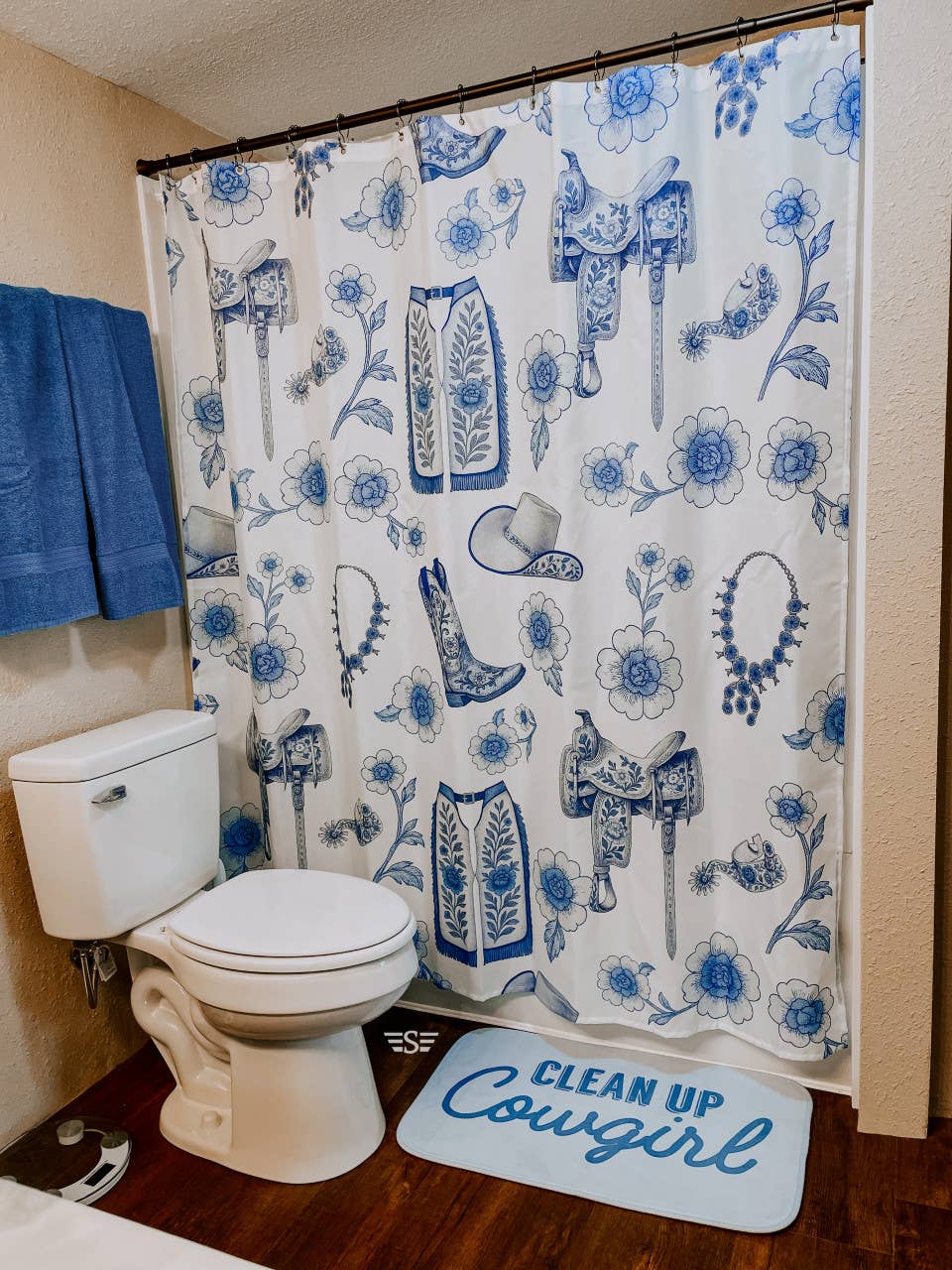 Western Chinoiseire Shower Curtain Set
