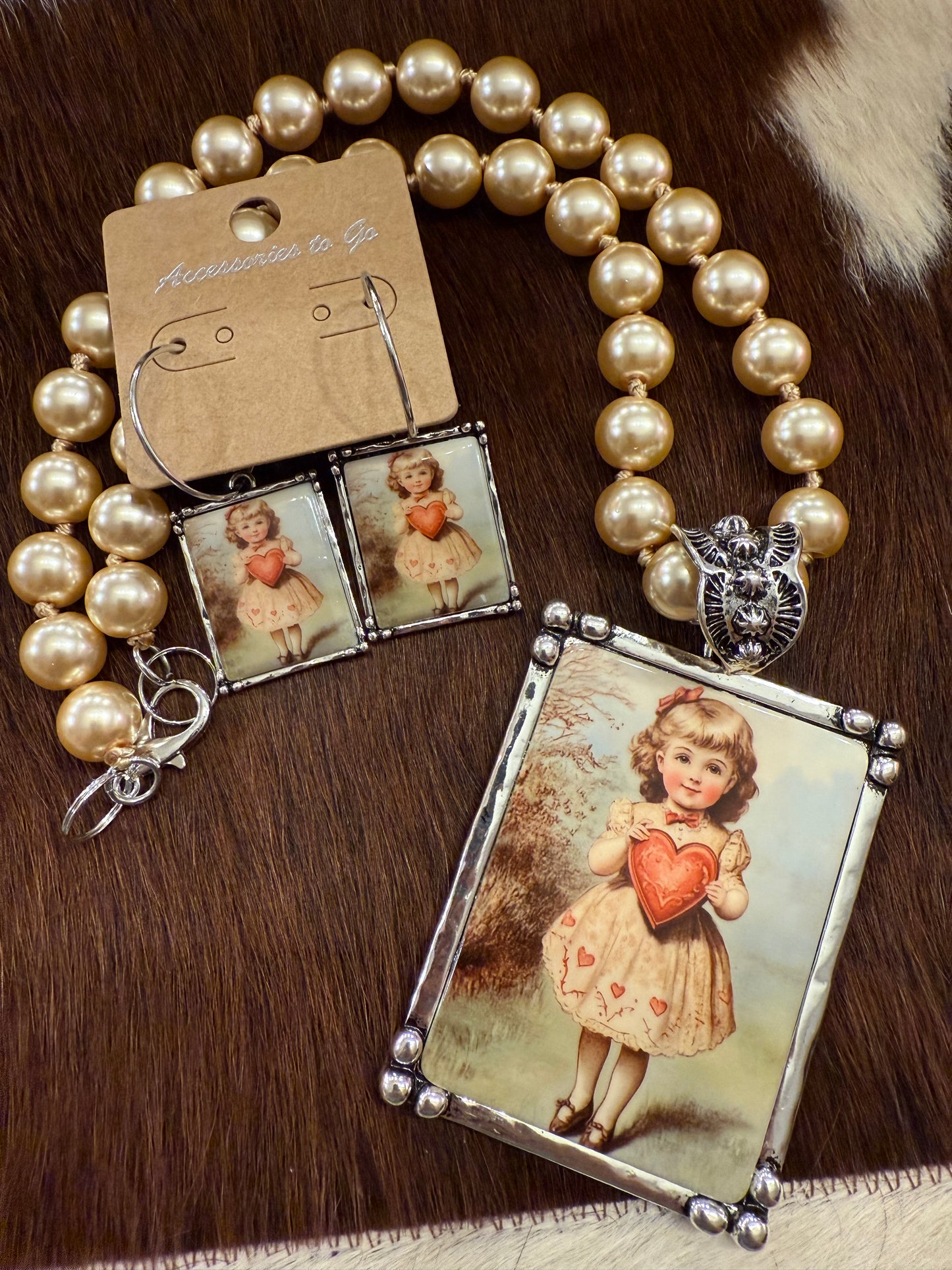Antique Annie’s Earrings