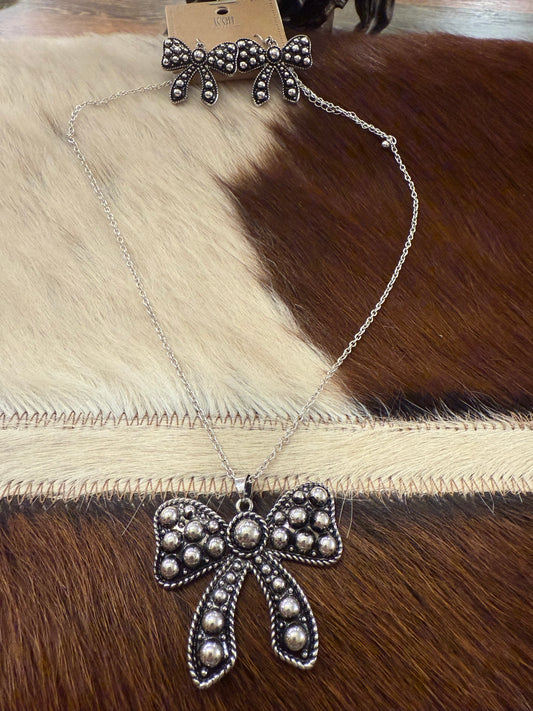 Bubble Bow Necklace Set