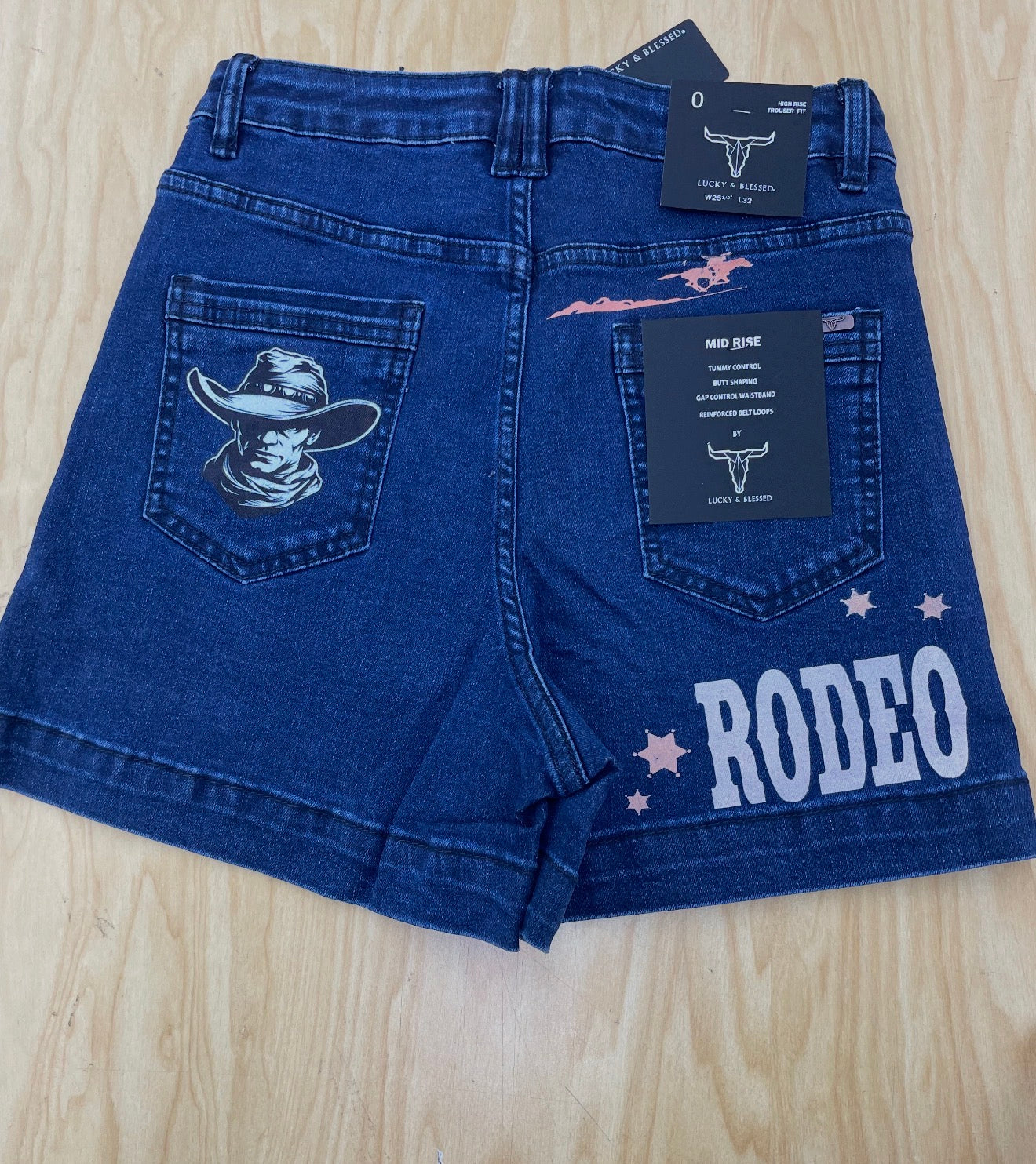 DARK WASH RODEO PRINTED STRETCH DENIM SHORTS