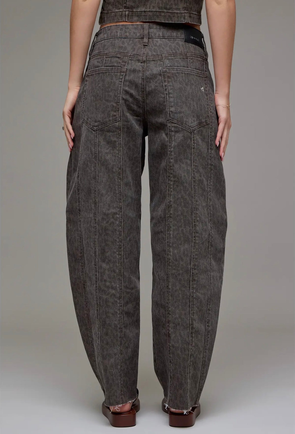 Brown cheetah seamed barrel jeans