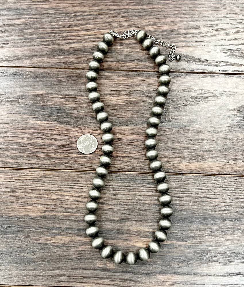 731309, Handmade 24" Navajo Bead Necklace