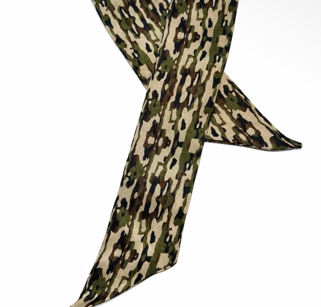 Classic Camo Silk Twilly