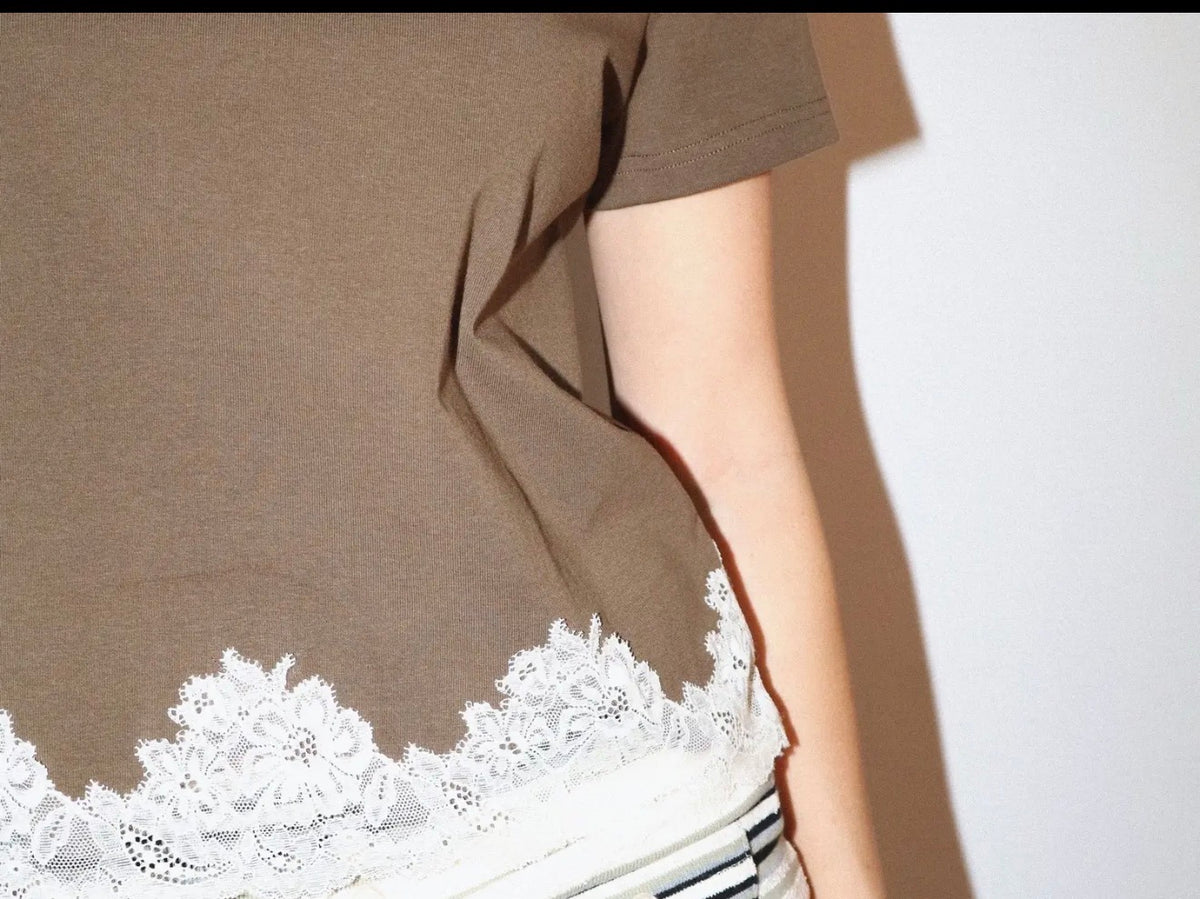 💚 Dark Olive & Lace Tee
