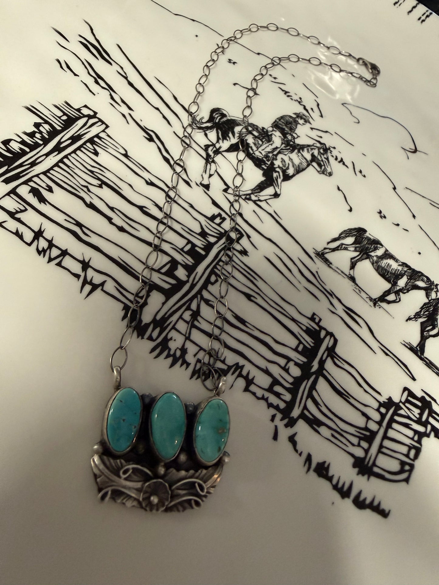 The Dakota Necklace