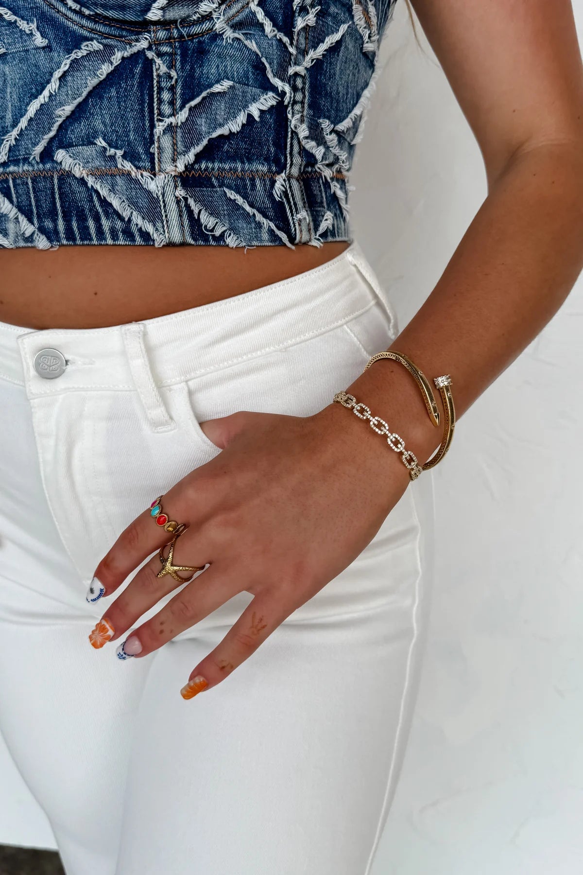 GOLDEN SPARK BANGLE