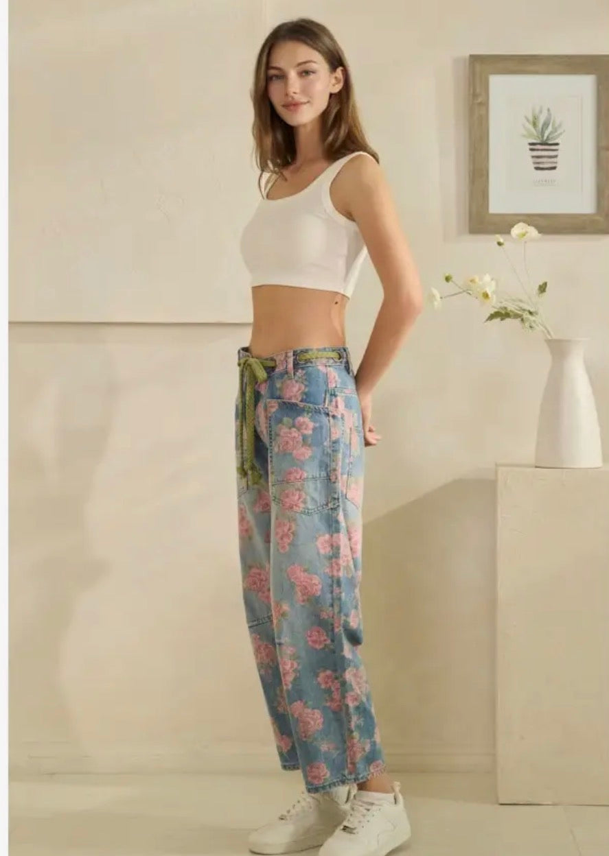 Washed Fiona Floral Print Barrel Jeans