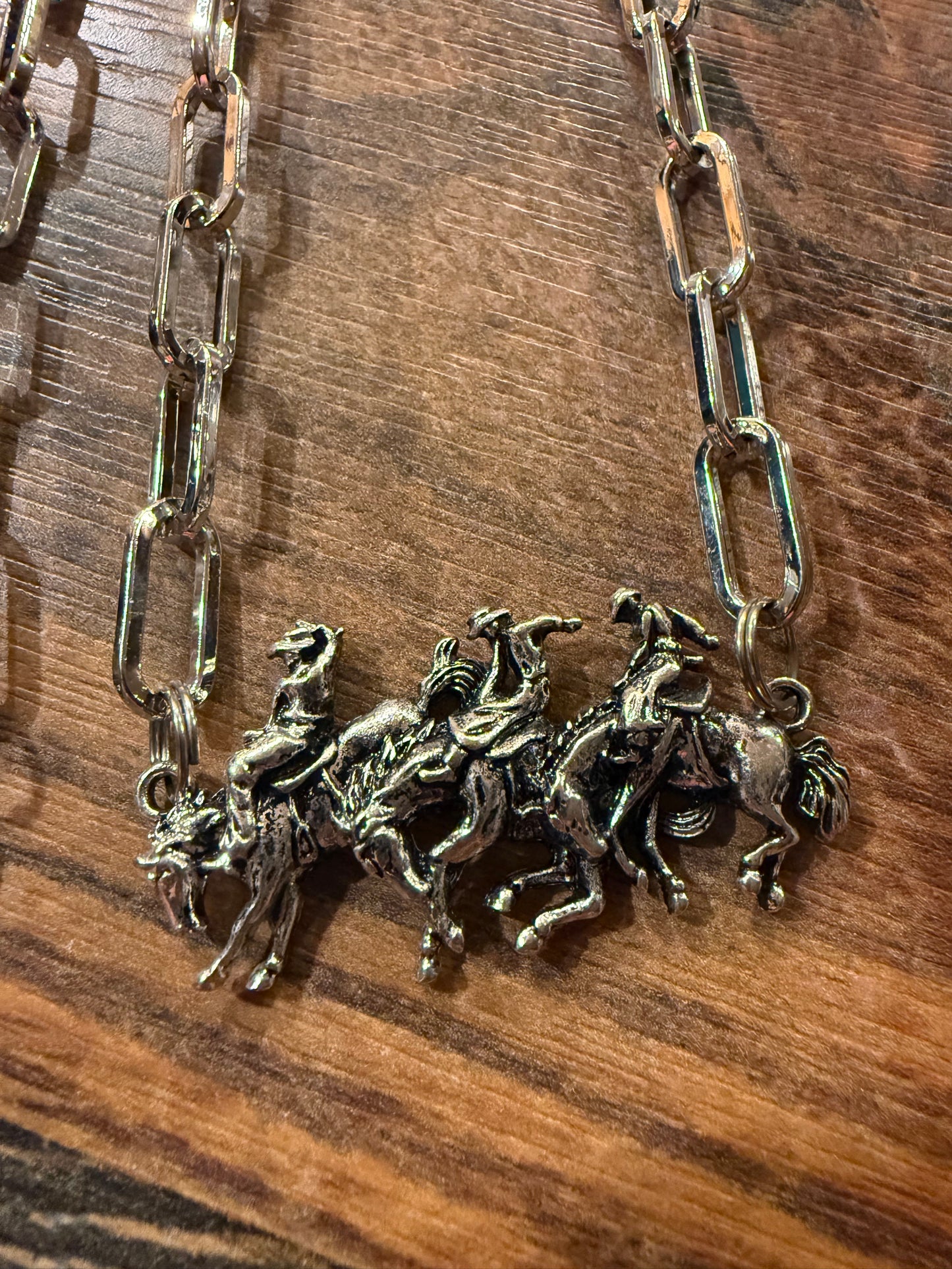 Buck ‘Em Necklace