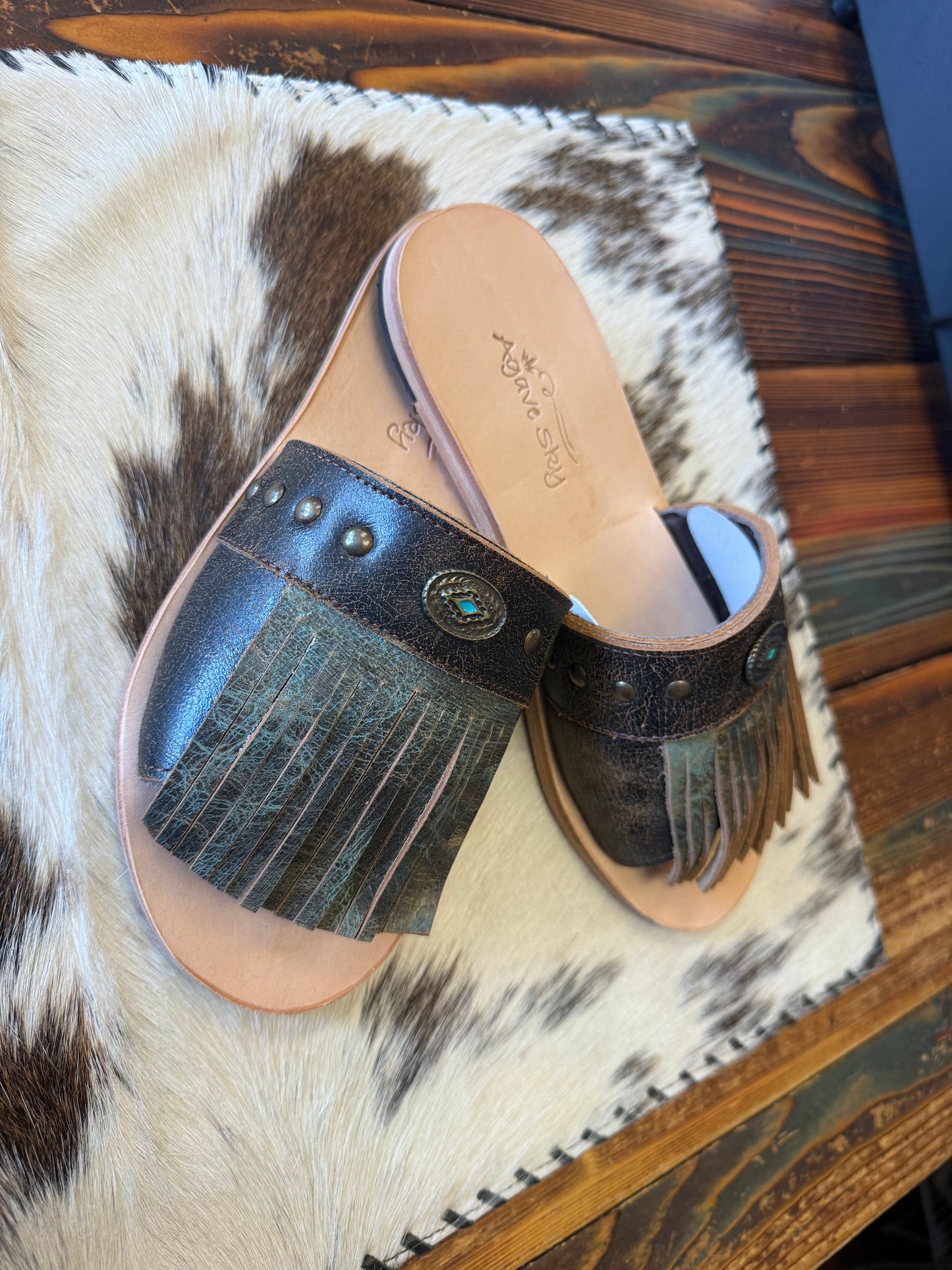 NADIA FRINGE SLIDES