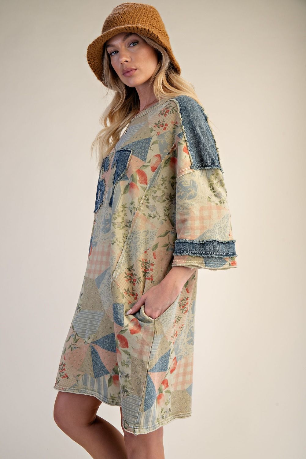 RETRO 67 PATCH FRONT WASHED TERRY T-SHIRT DRESS