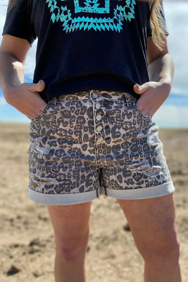 TENNESSEE WALKING SHORTS - CHEETAH