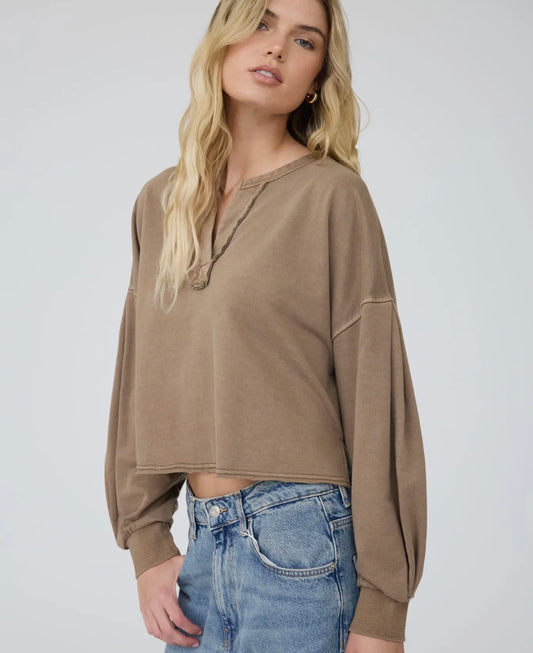 Notch Neck Cropped Long Sleeve