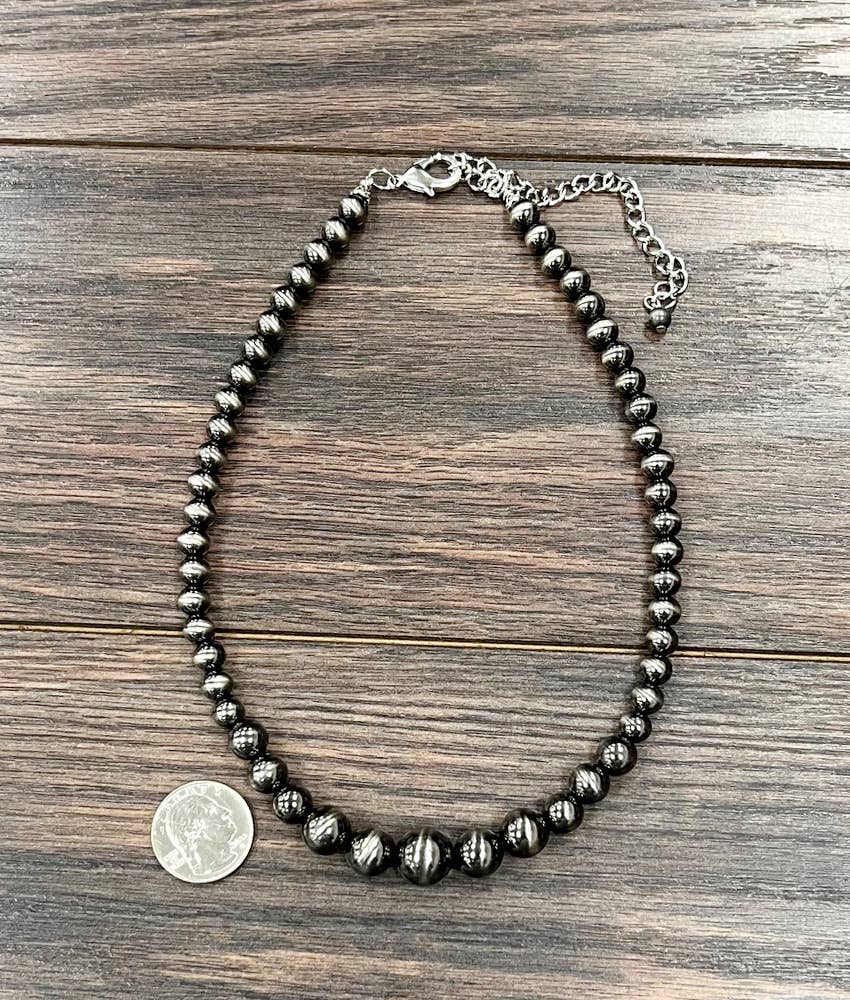 Fayetteville 16" Polish Western Bead Necklace