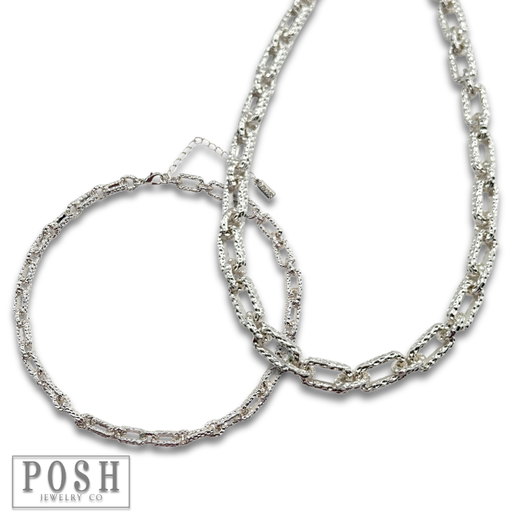Chunky textured chain necklace